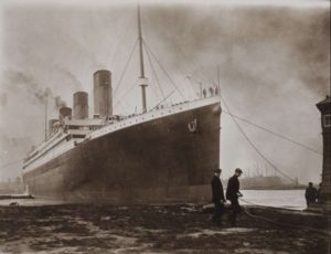 Titanic banner