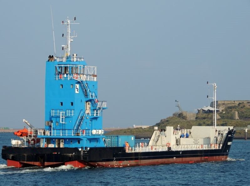 Landing craft 64m LOA