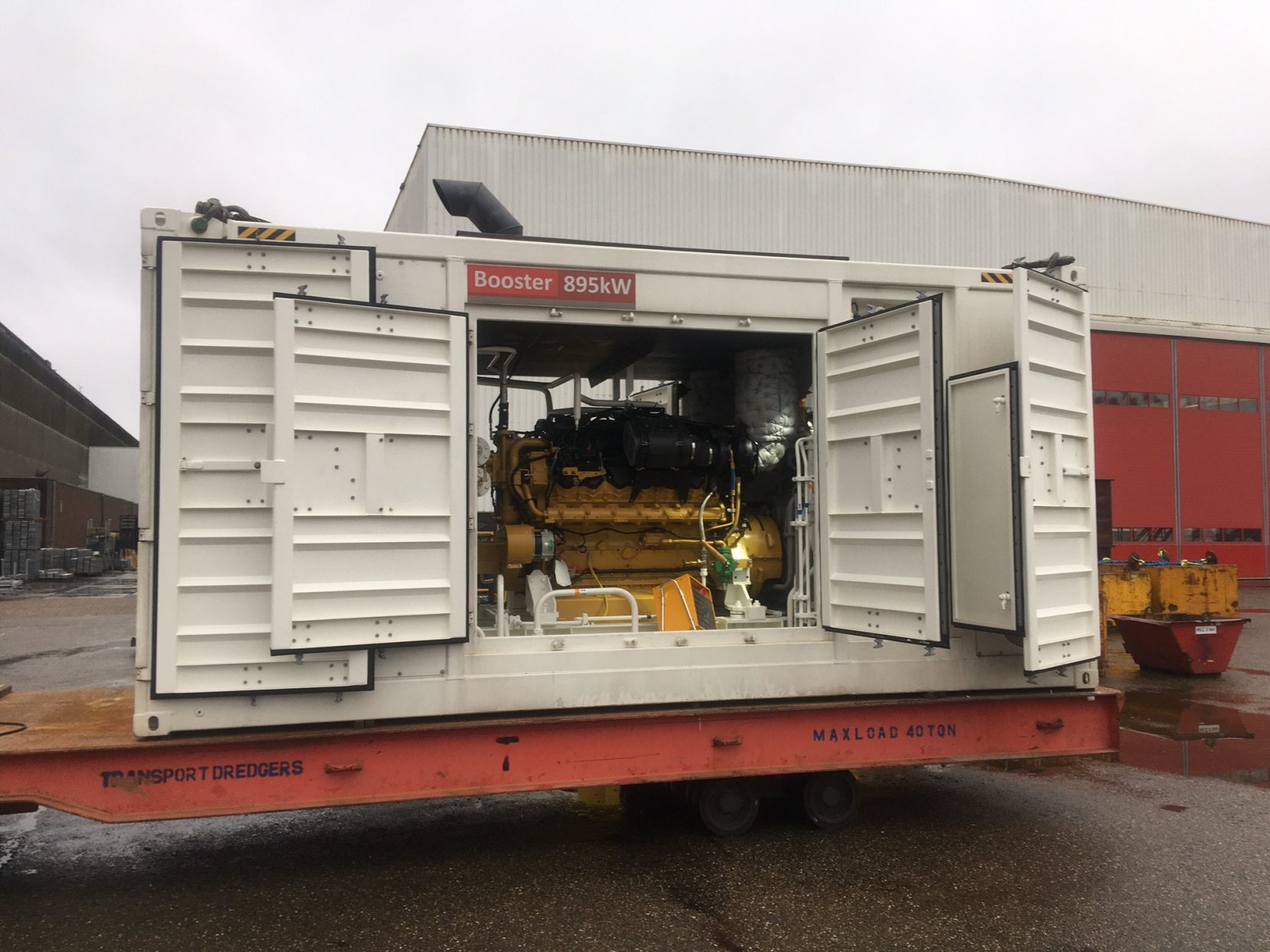 IHC booster 895kW container for sale